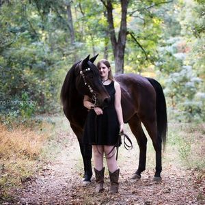 Meet your Posher, Carlie